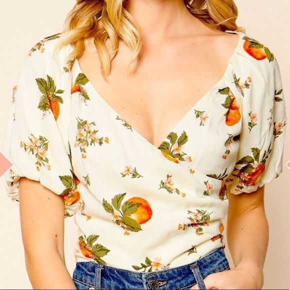 🆕NWT SUGARLIPS PUFF SLEEVE CITRUS CROP TOP - Picture 3 of 12